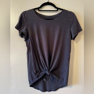 Lululemon Black Women's Knot-Front Top, Women Size 4/6